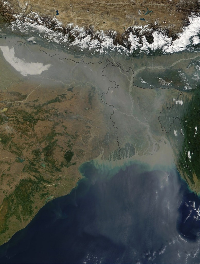 Contaminación por aerosol en India y Bangladesh, Jacques Descloitres, MODIS Land Rapid Response Team, NASA:GSFC