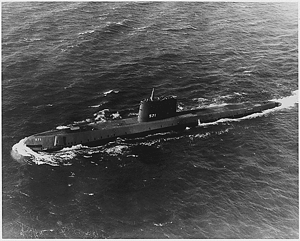 Submarino nuclear SS-571, Nautilus en su primera salida al mar