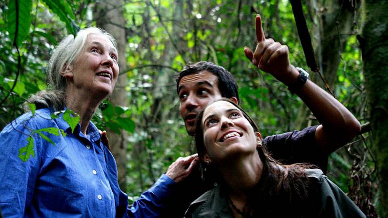 Jane Goodall con la ferrolana Rebeca Atencia y Fernando Turmo- Fernando Turmo, The Jane Goodall Institute