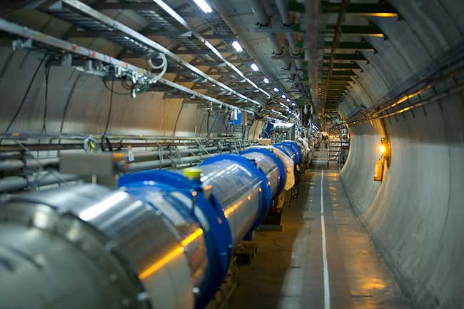 En búsqueda de antimateria, en el Gran Colisionador de Hadrones