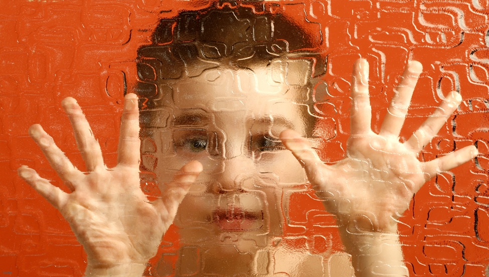 Investigan por qué los niños autistas son más susceptibles a sufrir epilepsia