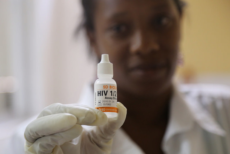 Cuba es el primer país que elimina la transmisión de madre a hijo del VIH