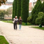 ¿Por qué los adultos mayores prefieren cada vez más vivir solos?