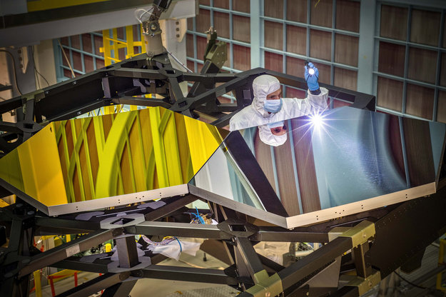 Probando los espejos del Telescopio Espacial James Webb