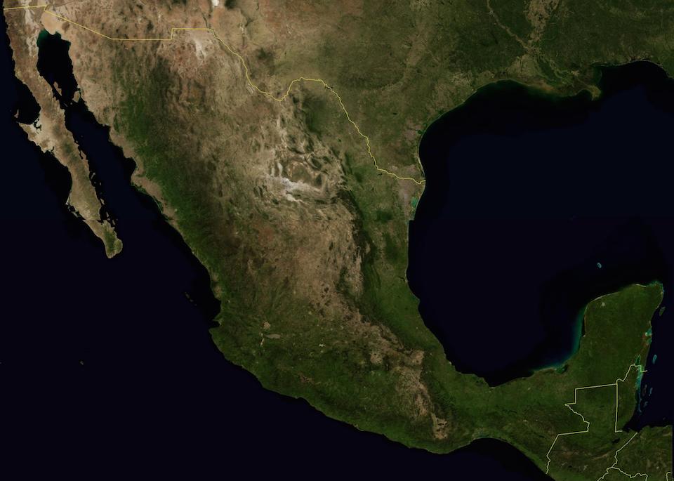 Imagen de satélite de México en 2004