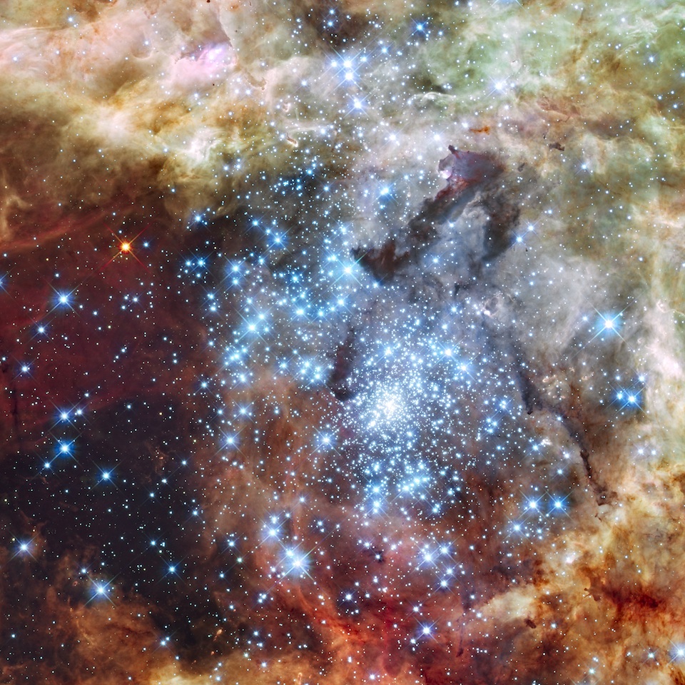 Clusters de estrellas en colisión