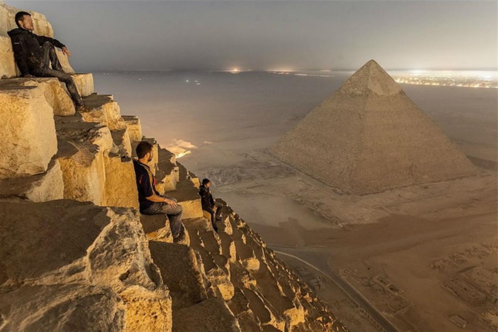 Vista de la Pirámide de Giza y El Cairo desde lo alto de la Pirámide de Keops