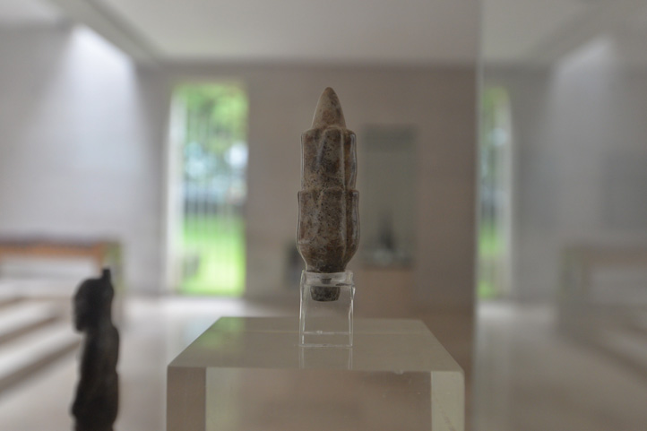 El elote, escultura en miniatura de la cultura olmeca