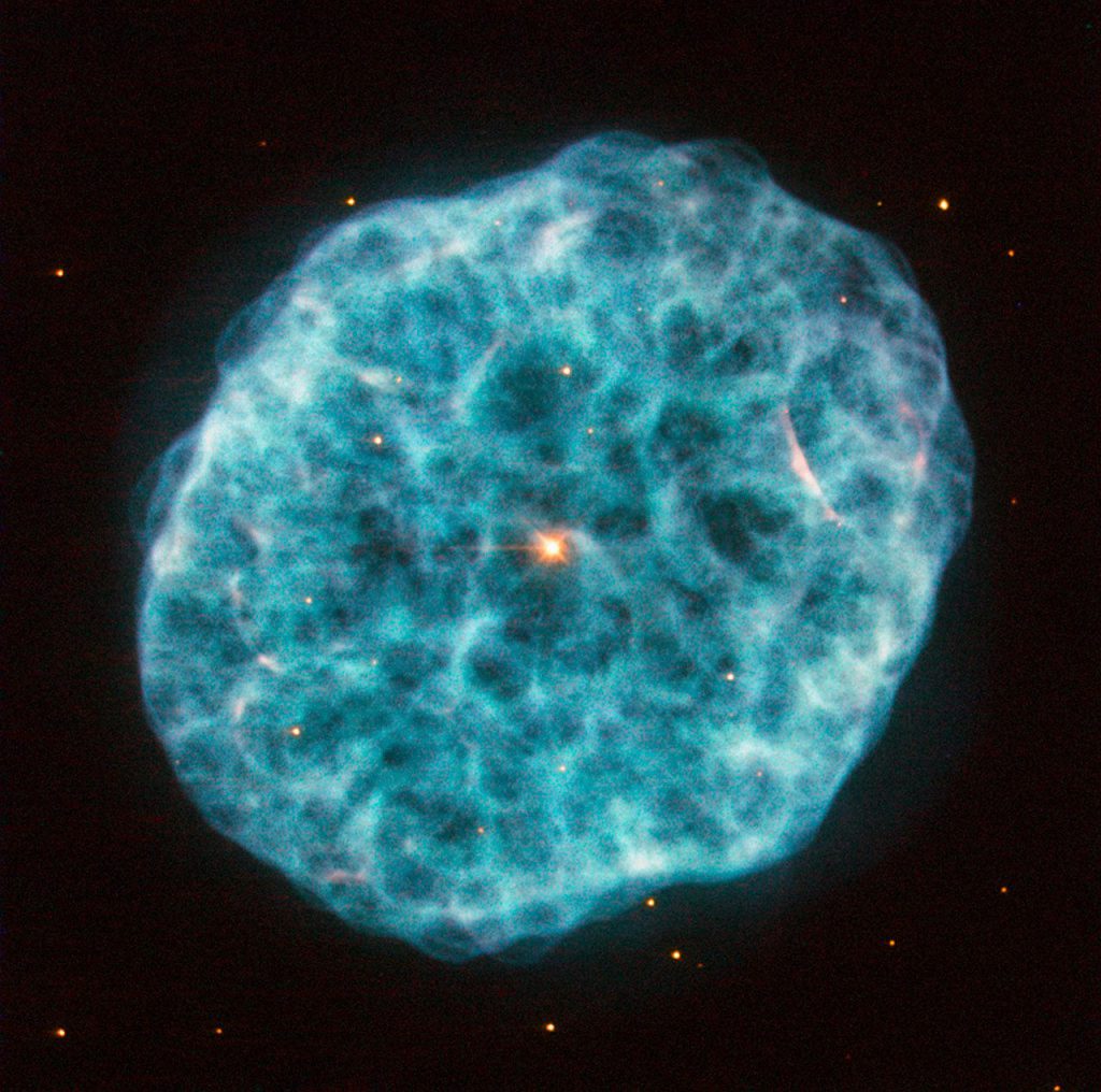 Nebulosa de la Ostra,o NGC 1501- ESA/Hubble & NASA