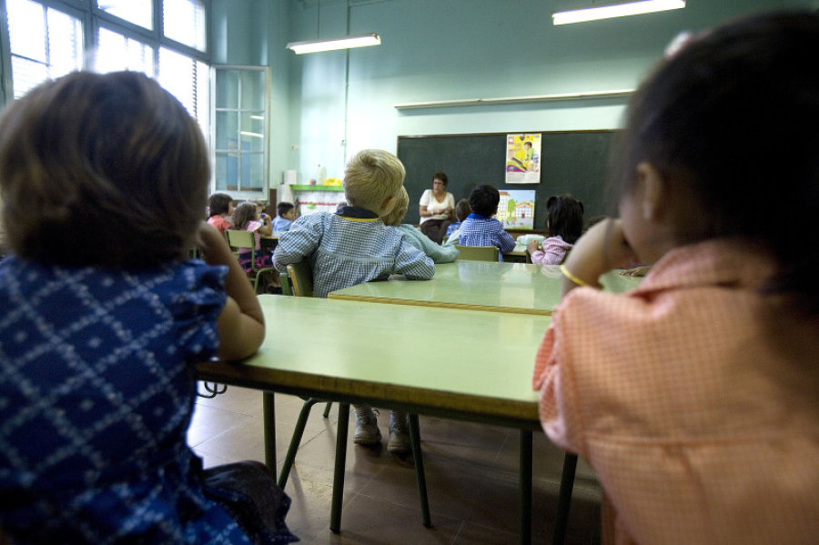 España se encuentra entre los países donde menos del 1% de los estudiantes con necesidades educativas especiales está escolarizado en centros específicos, el 99% acude a centros ordinarios. / SINC