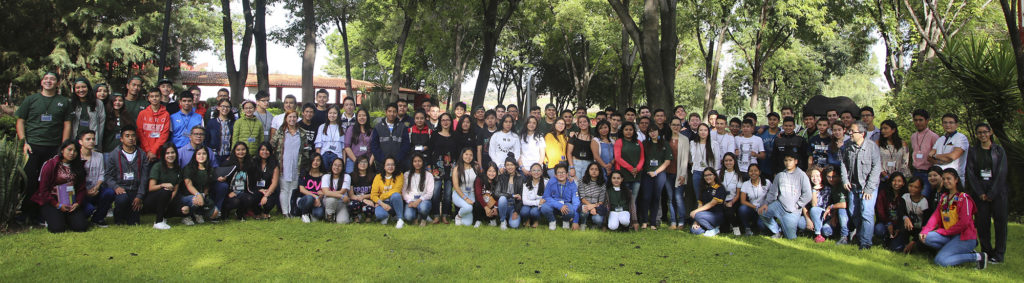 Estudiantes que participaron en la XII Olimpiada Mexicana de Historia