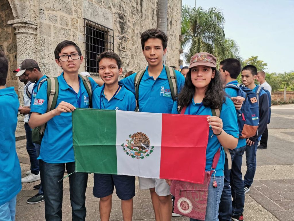 El equipo mexicano participante en la Olimpiada de Matemáticas de Centroamérica y el Caribe