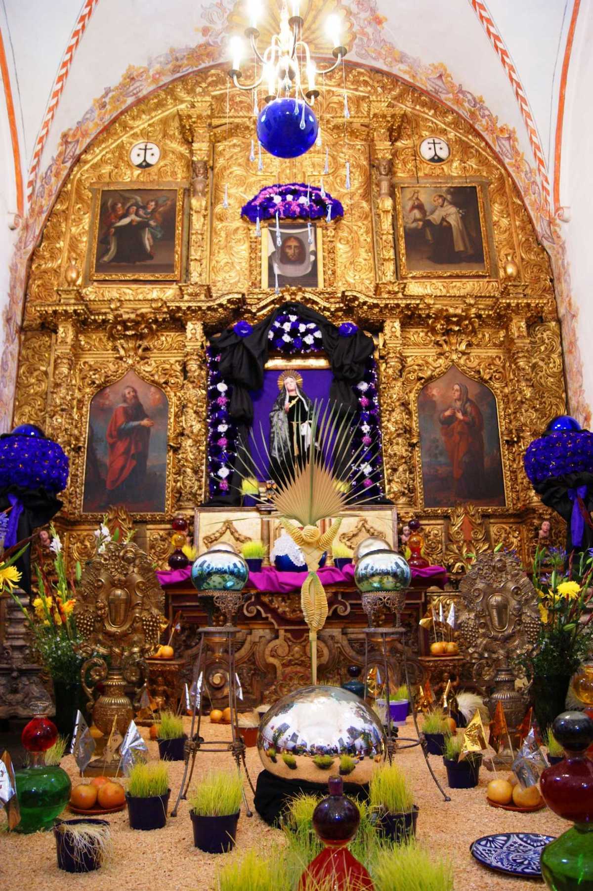 Altar de Dolores, Museo del Carmen, INAH