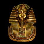 Los arqueólogos entran a la tumba del rey Tutankamón