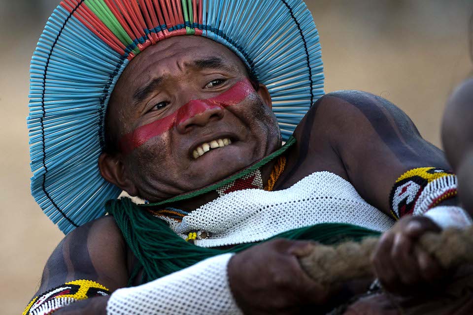 Un indígena Kayapo en los Juegos Indígenas de Brasil 2013- Felipe Dana, Associated Press