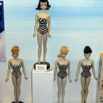 Barbie, inspirada en una muñeca sexual. Salió al mercado el 9 de marzo de 1959