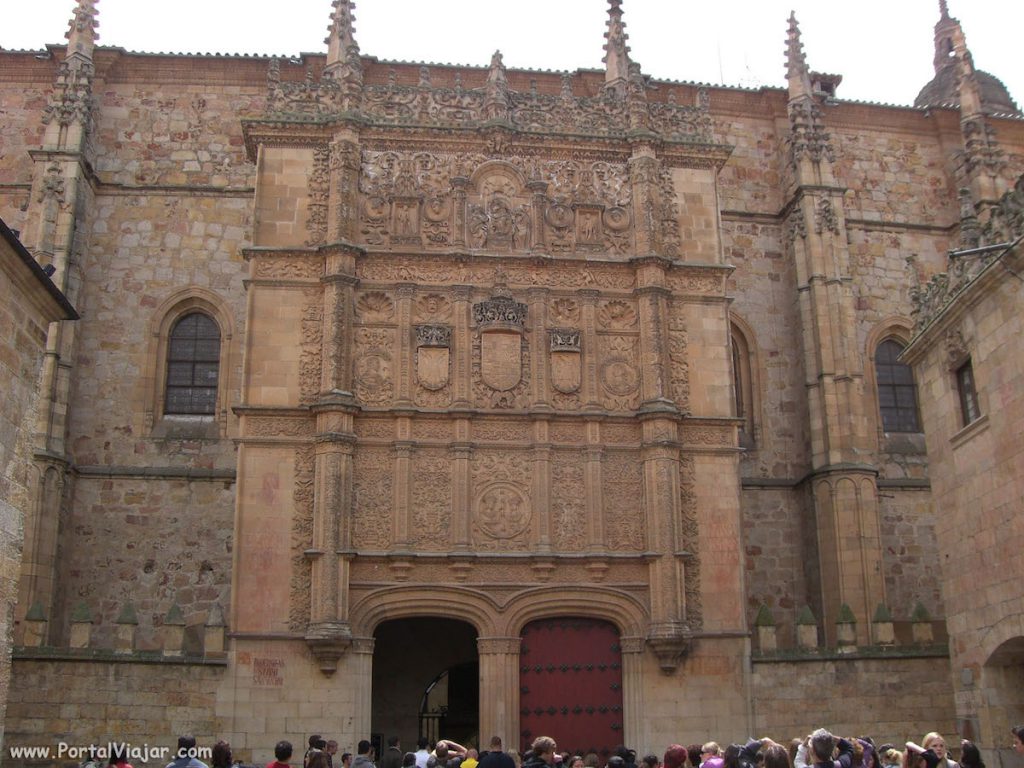 Fachada de la Universidad de Salamanca- portalviajar