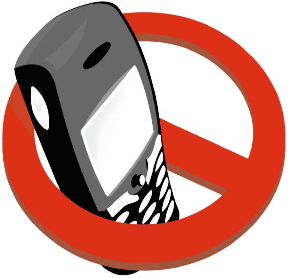 Corea prohibe el uso de teléfonos celulares: 24 de mayo de 2004
