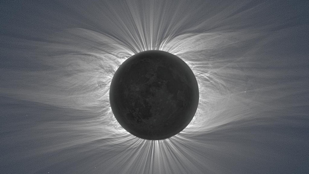Corona solar del eclipse de sol del 22 de julio de 2009- Miloslav Druckmuller