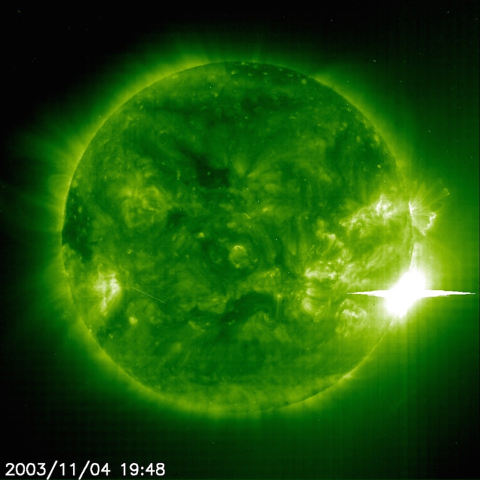 Erupción solar del 2003- ESA, NASA