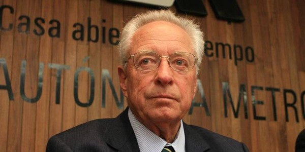 Leopoldo García-Colín: ¿Por qué la película del Universo rueda en una sola dirección? Leopoldo García-Colin Scherer