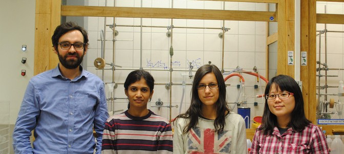 Un poco de azúcar en las nanopartículas de plata para modular su toxicidad