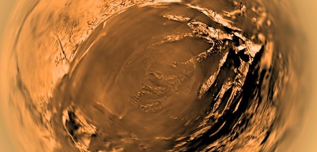 Titán visto en gran angular por Huygens