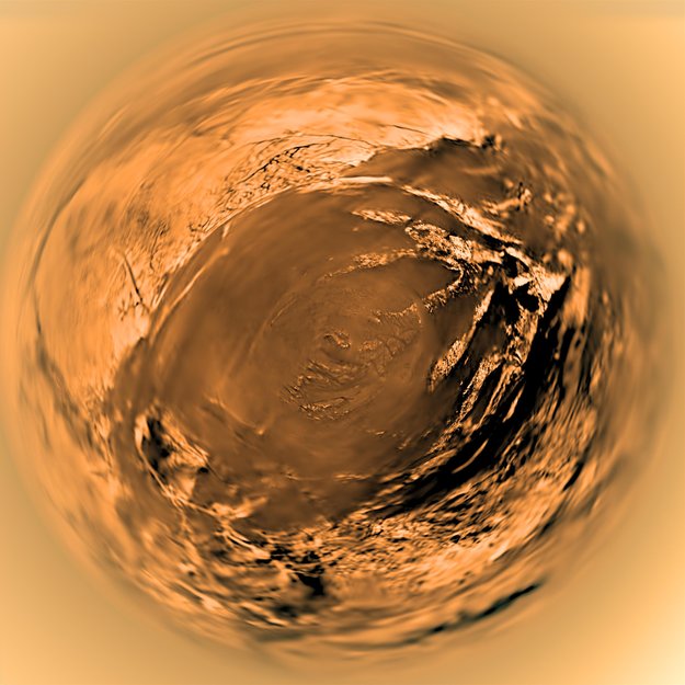 Titán visto en gran angular por Huygens