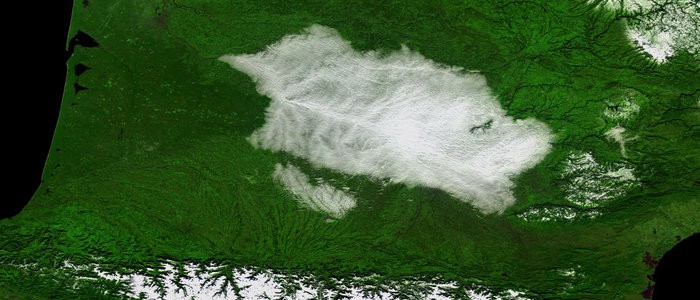 Las cumbres nevadas de los Pirineos