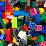 Un lenguaje de programación con cajas virtuales de colores que imita las piezas de Lego