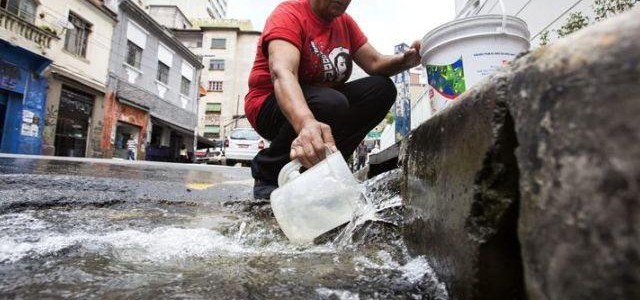 En busca de agua, Espírito Santo, Brasil-EFE