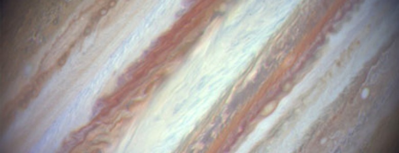 Júpiter y tres de sus lunas- NASA, ESA, and the Hubble Heritage Team (STScI_AURA)