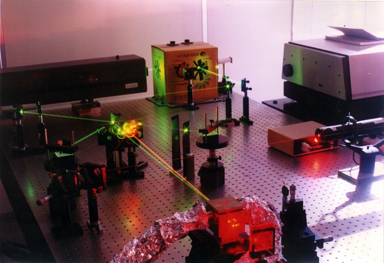 Con millonésimas de un metro crea investigador técnica para mediciones empleando luz