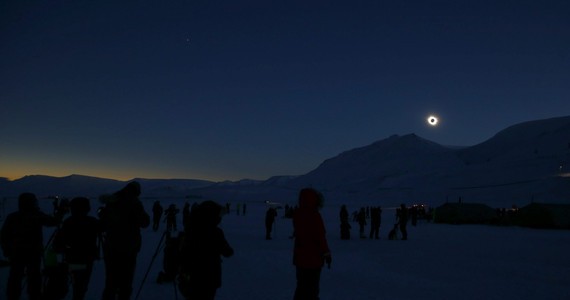 El eclipse solar visto desde Europa y el espacio El eclipse solar visto desde Europa y el espacio