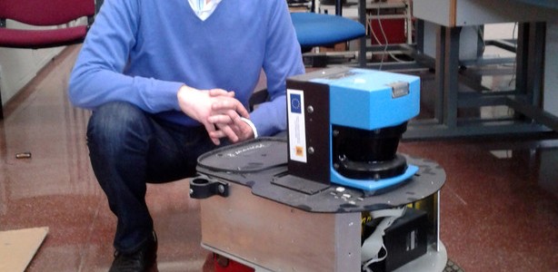 Nuevo sistema para dirigir un robot con la voz y en español