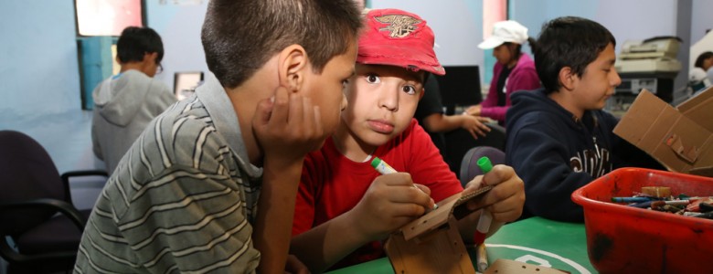 Niños construyen Qbots durante el XXII Encuentro de Cómputo Infantil y Juvenil en el Faro de Oriente- Elizabeth Ruiz Jaimes/AMC