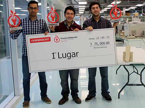 Jorge Carrasco, Miguel Ángel Montes y Héctor Garza, ganadores del Premio Odebrecht México 2015