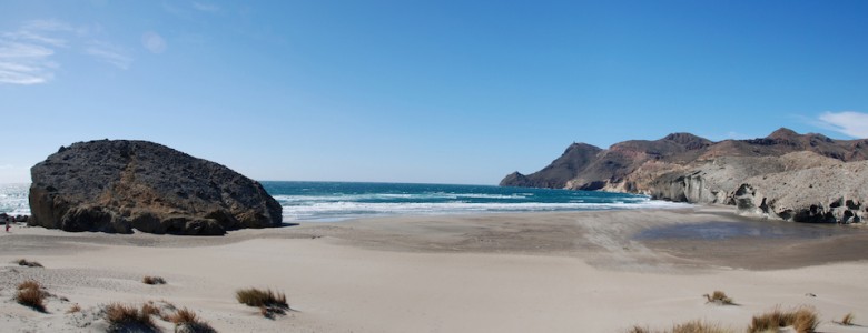 Una playa escóndida- horripics