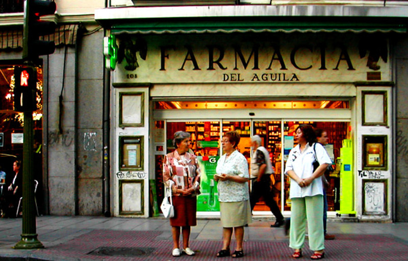 La compra de medicamentos en las farmacias- Antonio Martín