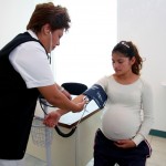 Advierten del riesgo de bajo peso al nacer en madres expuestas a contaminantes ambientales