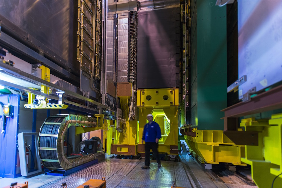Instalaciones del detector LHCb- CERN