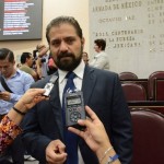 Llama diputado a autoridades a defender derechos de comerciantes indígenas