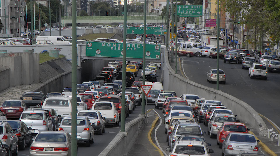 Tráfico vehicular en la Ciudad de México