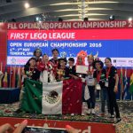 Equipo mexicano Robocoons, primer lugar, en la categoría Team Work, en el Campeonato Europeo de la First Lego League