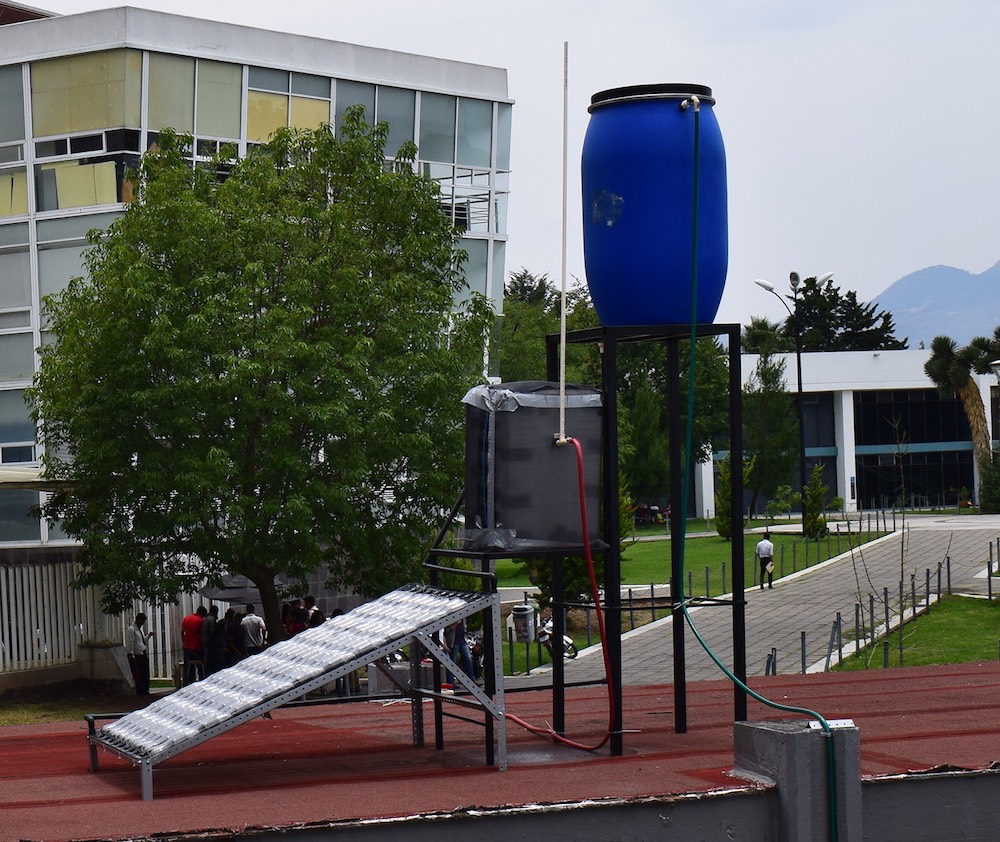 Calentador solar de bajo precio, diseñado por estudiantes de la Universidad Michoacana de San Nicolás de Hidalgo