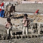 Erradicar el trabajo infantil en las cadenas de suministro: Día Mundial contra el Trabajo Infantil 2016
