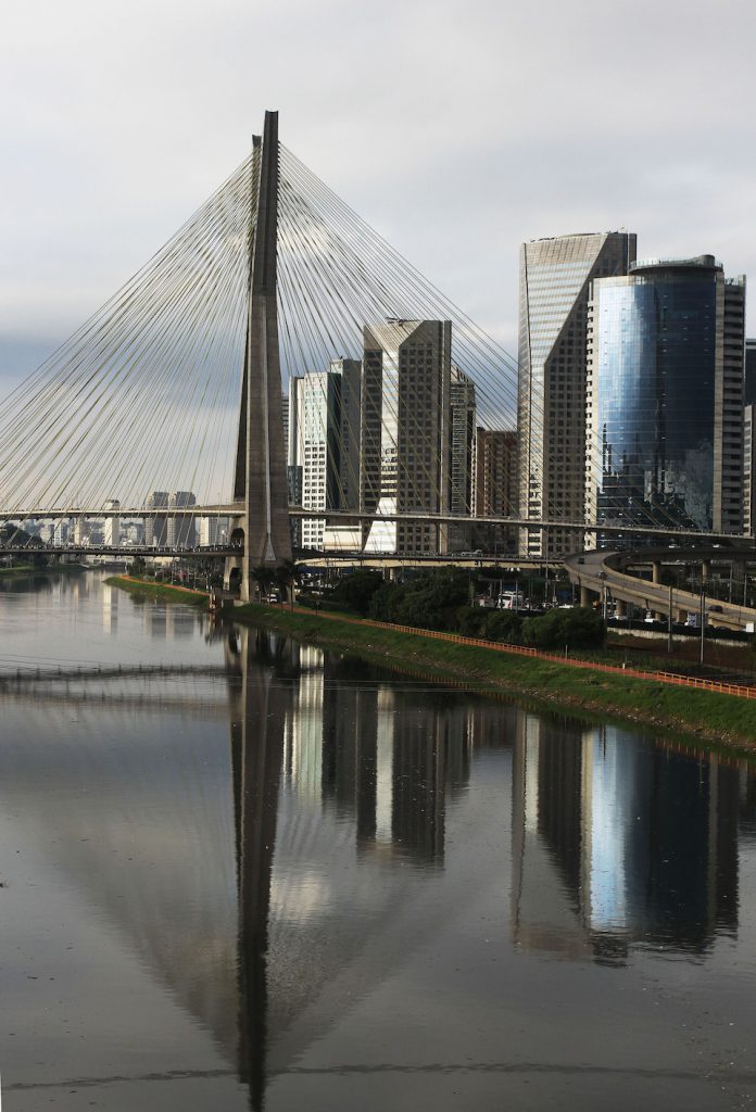 Contaminación del río Pinheiros, en Sao Paulo, Brasil- Xinhua, Rahel Patrasso (archivo)
