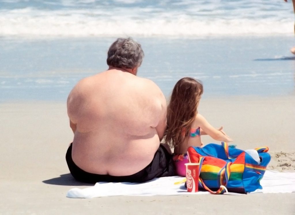 En 2014, el 39% de las personas adultas de 18 o más años tenían sobrepeso, y el 13% eran obesas. / Kyle May