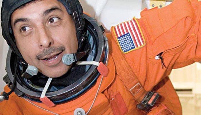 Astronauta retirado José Hernández Moreno