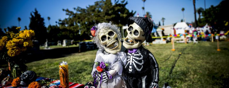 1 de noviembre Altar de Día de Muertos- Xinhua/Brian Cahn/ZUMAPRESS (archivo)